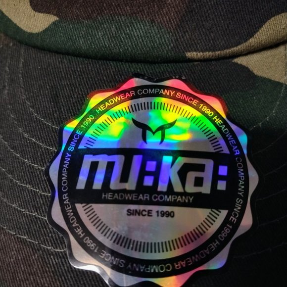 RAW Cameo fitted Rhinestone hat. - Picture 7 of 8